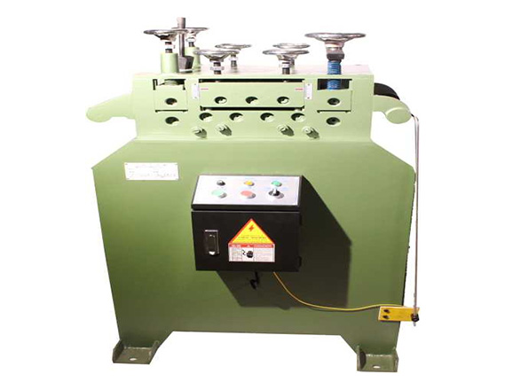 材料矯正機(jī)